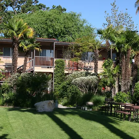 Adelaide Inn-2