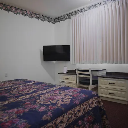 Lighthouse Inn-2