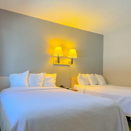 Super 7 Motel-2
