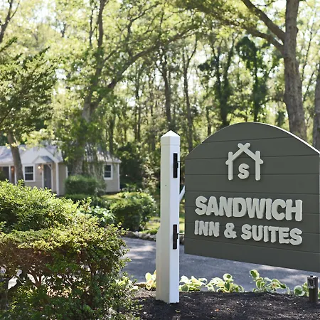 Sandwich Inn And Suites-3