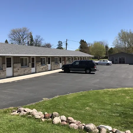Marinette Inn-3
