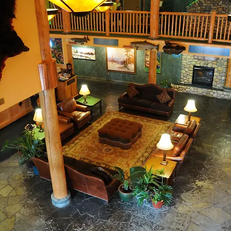 Pike'S Waterfront Lodge-2