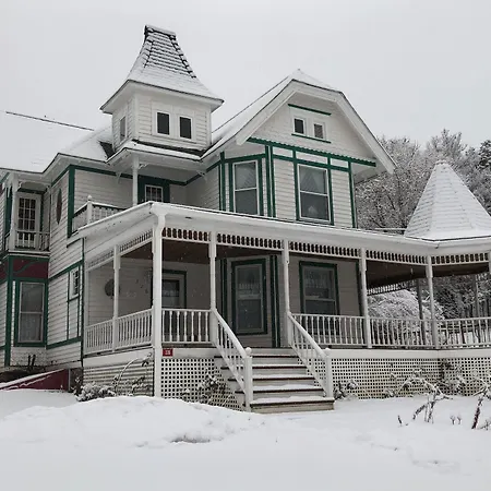 Antique Rose Inn Windham-2