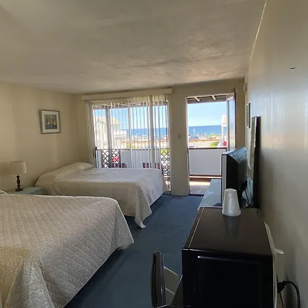 Grand View Motel & Suites-2