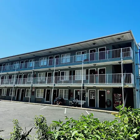 Seagem Motel And Apartments-3