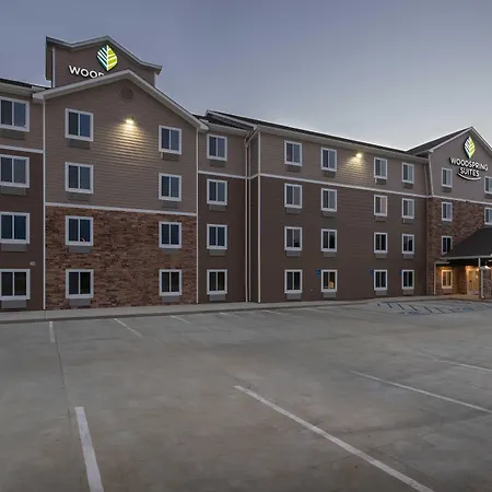 Woodspring Suites Lafayette-3