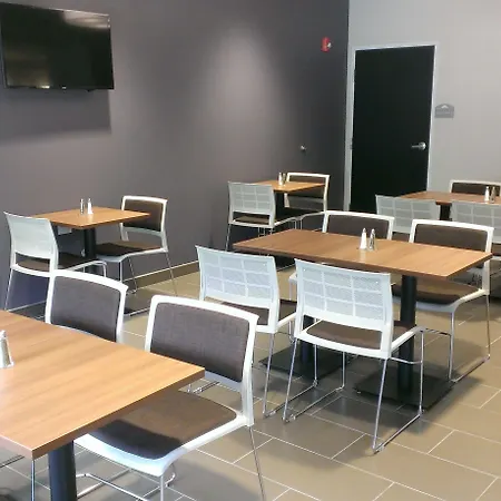 Microtel Inn & Suites By Wyndham Binghamton-3