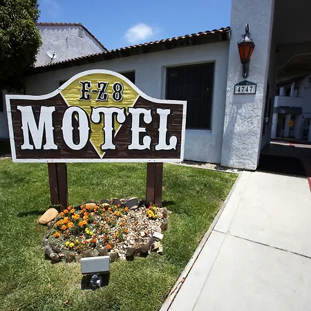 Ez 8 Motel Old Town-2