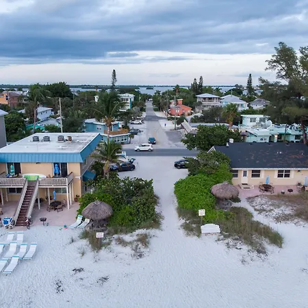 Seabreeze At Anna Maria Island Inn-3