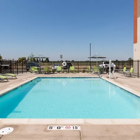 Holiday Inn Express Visalia-Sequoia Gateway Area By Ihg-2