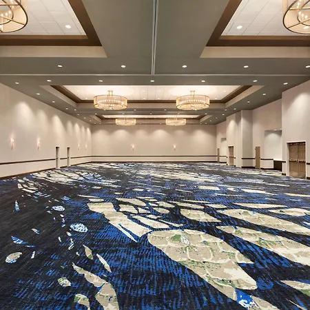 Embassy Suites San Antonio Brooks City Base Hotel & Spa-2