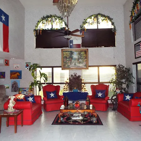 Texas Inn Harlingen-2