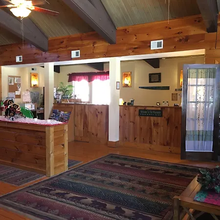 Smoky Falls Lodge-3