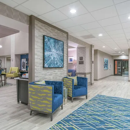Hampton Inn & Suites Glenarden/Washington Dc-2