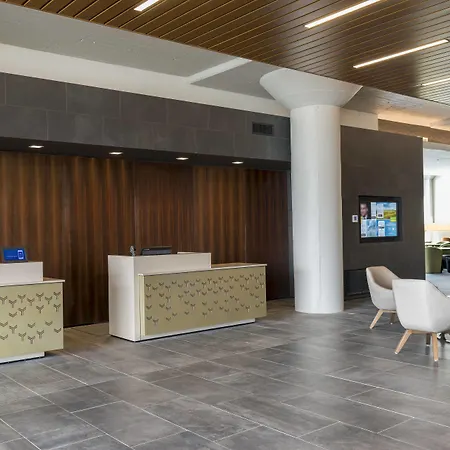 Courtyard By Marriott Waterloo Cedar Falls-3