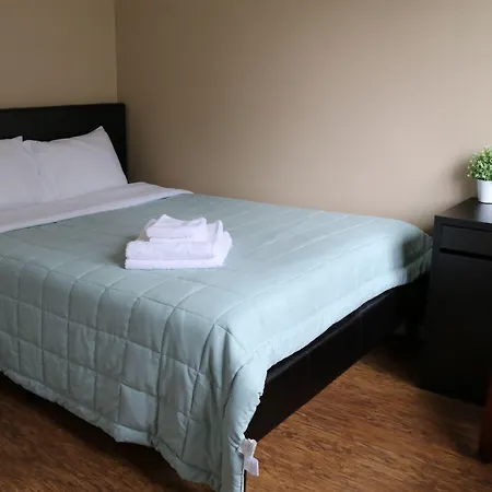 Quiet, Clean And Comfortable Room-3