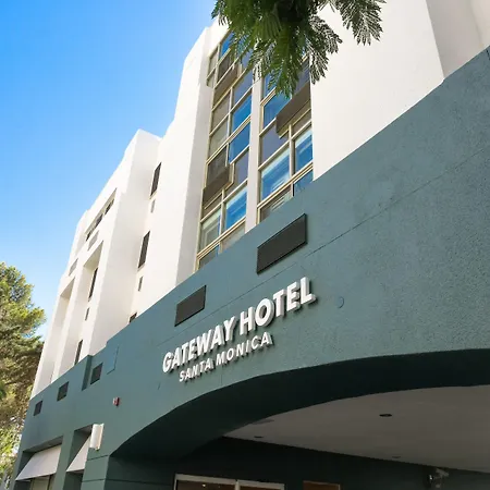 Gateway Hotel Santa Monica-3