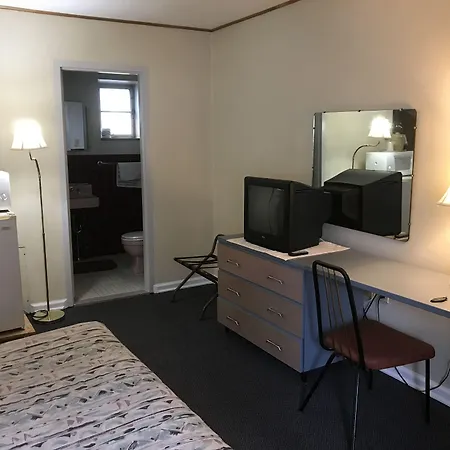 Colonial Hotel-Motel-3