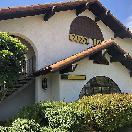 Cozy Inn-3