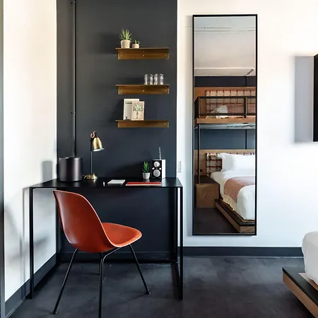 The Revolution Hotel-2