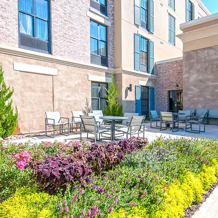 Hampton Inn & Suites Ridgeland-2