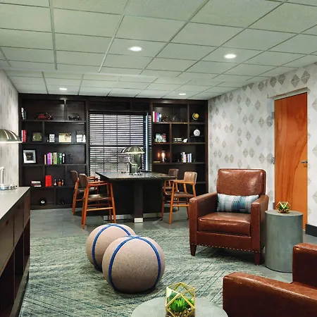 Four Points By Sheraton Raleigh Arena-3