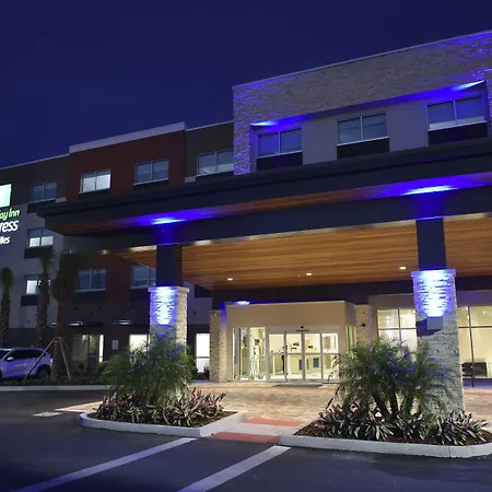 Holiday Inn Express & Suites - Orlando - Southeast By Ihg-2