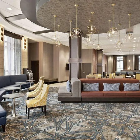 Hampton Inn Suites Kansas City Downtown Crossroads-2
