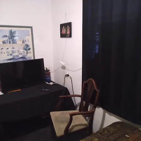 Vacation Homestay Rental Rooms-2
