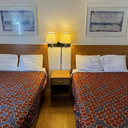 Economy Inn-2