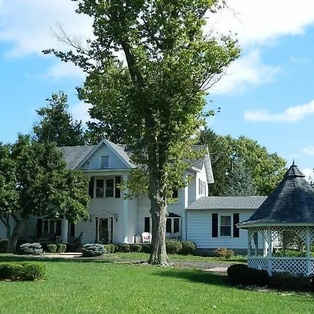 Speedway Legacy Inn-2
