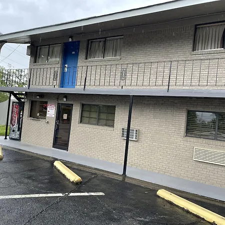 Economy Inn-2
