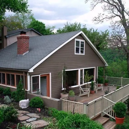 Ledge House Bed & Breakfast-3