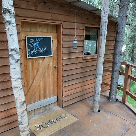 Sven'S Basecamp Hostel-3