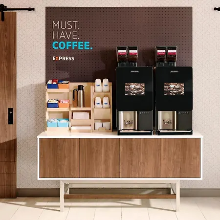 Holiday Inn Express Louisville Northeast By Ihg-3