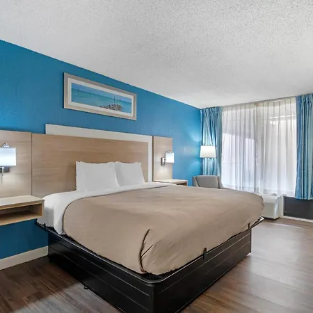 Quality Inn & Suites Conference Center-3