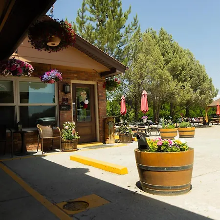Hotchkiss Inn Motel-3