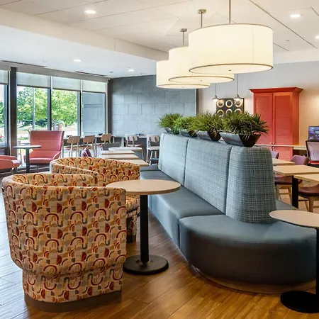 Home2 Suites By Hilton Fargo-3