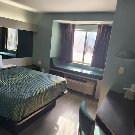 Budgetel Inn Birmingham-3