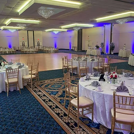 Radisson Hotel Philadelphia Northeast-3