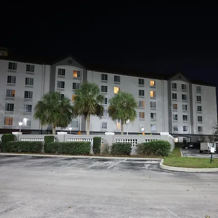 La Quinta Inn And Suites By Wyndham, Ocala-2
