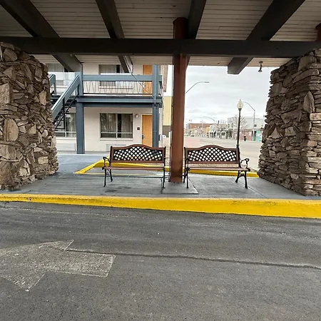 Thunderbird Motel-2
