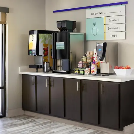 Garner Hotel Totowa By Ihg-3