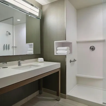 Courtyard By Marriott Fort Worth At Alliance Town Center-2