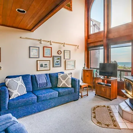 Ocean View Home With Fireplace Hot Tub Deck-3