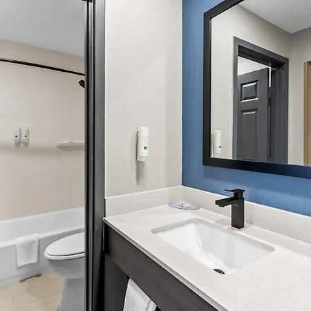 Quality Inn & Suites Florence Civic Center-3