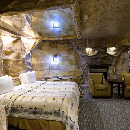 Inn Of The Dove Romantic Luxury & Business Suites-3