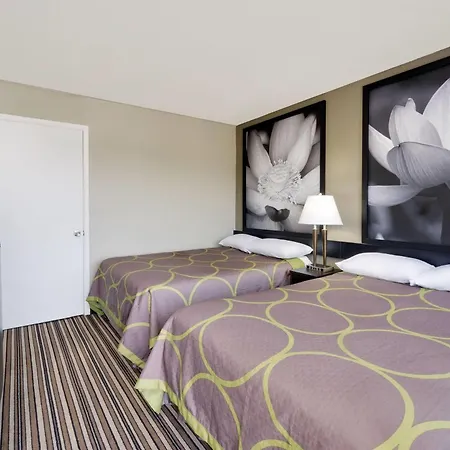 Super 8 By Wyndham Florence-3