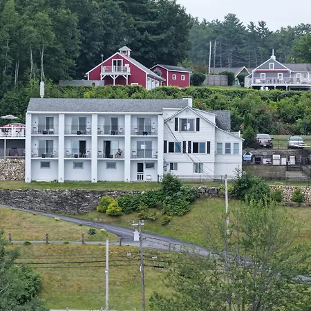 Belknap Point Inn-3