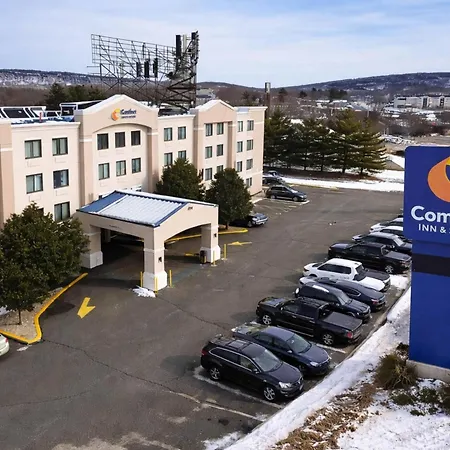 Comfort Inn & Suites Meriden East-3